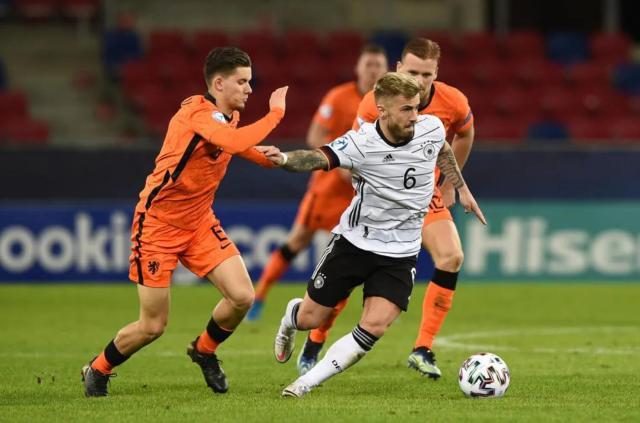 1616915949171096354.jpg 1616915949171096354.jpg